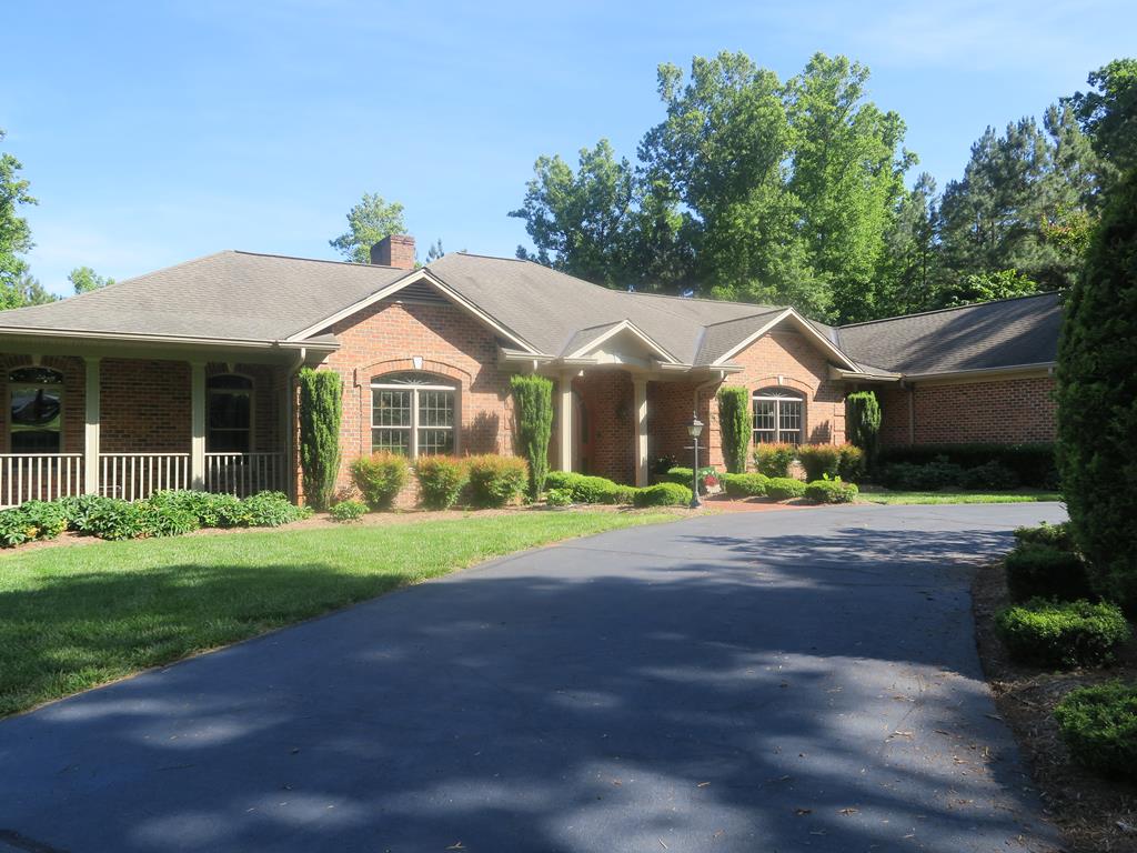 Real Estate Martinsville Va Rives S Brown Helping You Find A Home In Martinsville Henry Patrick Franklin And Pittsylvania County Va