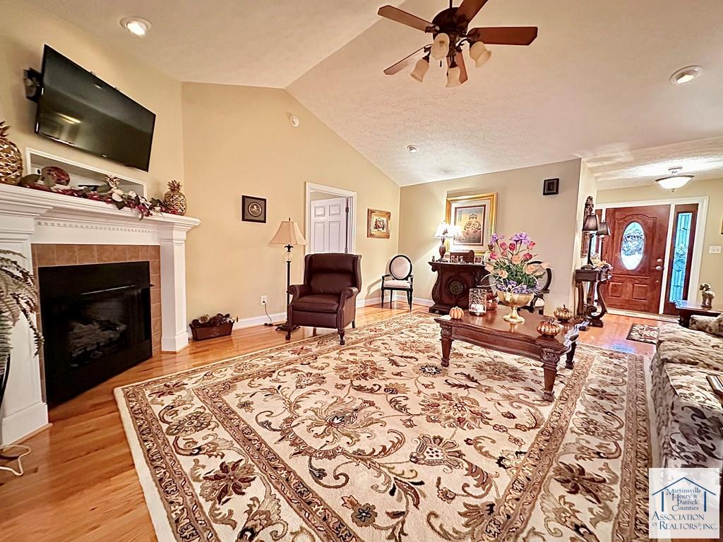 Real Estate Martinsville, VA Rives S. Brown Helping you find a home