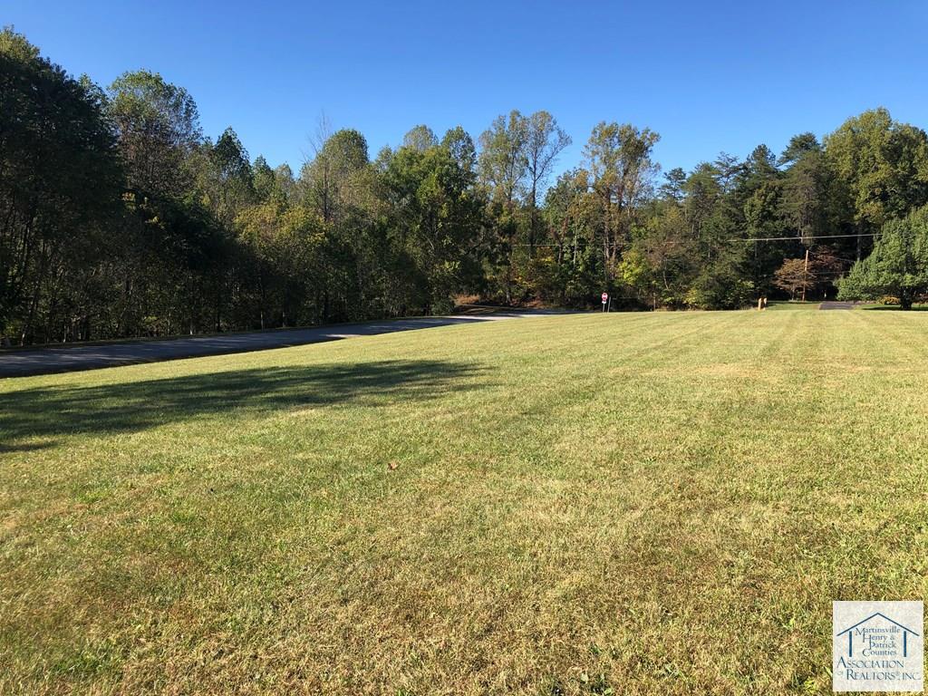 Real Estate Martinsville, VA Rives S. Brown Helping you find a home