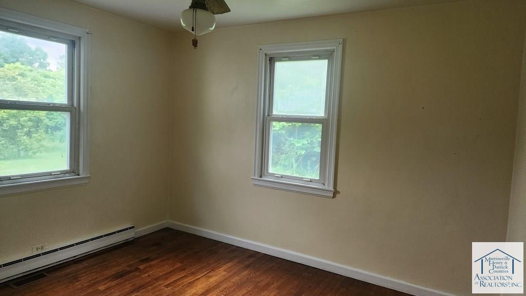 Real Estate Martinsville, VA Rives S. Brown Helping you find a home